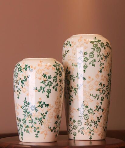 مزهرية سيراميك متوسطة الحجم مرسومة يدويًا مقاس 8.5 بوصة - نباتات خضراء وأزهار صفراء، طلاء زجاجي مشقق وحافة عتيقة، أعمال فنية مستوحاة من الصين in Kuwait