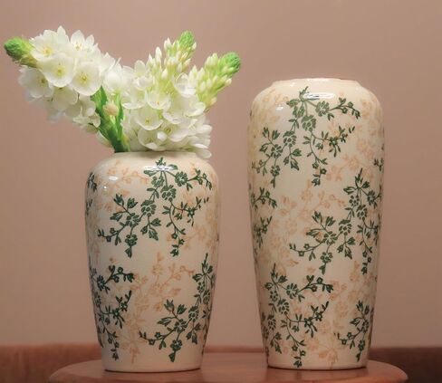 مزهرية سيراميك متوسطة الحجم مرسومة يدويًا مقاس 8.5 بوصة - نباتات خضراء وأزهار صفراء، طلاء زجاجي مشقق وحافة عتيقة، أعمال فنية مستوحاة من الصين in Kuwait