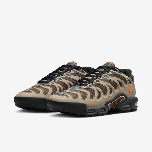 حذاء Nike Air Max Plus Drift للرجال للشتاء (FZ3041-200، كاكي/رمادي دخاني داكن/سانددريفت/قرمزي مفرط) مقاس 9 in Saudi Arabia