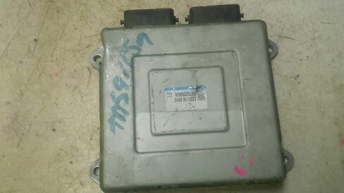 وحدة التحكم في المحرك ECM 2.3L تناسب 2004 04 متوافقة مع Mazda 3 L3Z1 18 881C L3Z118881C in Saudi Arabia