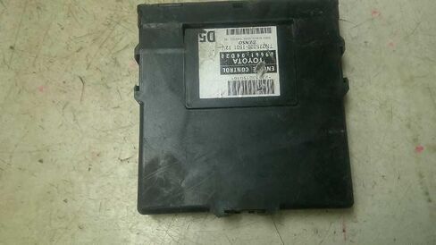وحدة التحكم ECM للمحرك تناسب 08-09 متوافقة مع Toyota Tacoma 89661-04D20 8966104D20 in Saudi Arabia