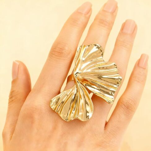 Large Chunky Gold Ginkgo Leaf Statement Ring for Women, Silver Vintage Boho Pleated Leaves Knuckle Rings Exaggerated Geometric Petal Party Jewelry Gift in Saudi Arabia