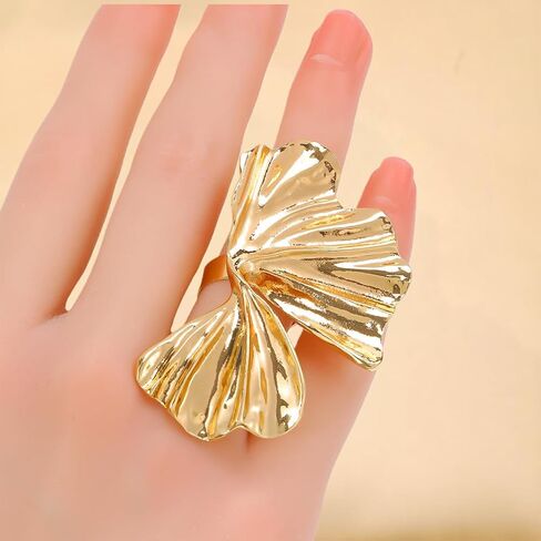 Large Chunky Gold Ginkgo Leaf Statement Ring for Women, Silver Vintage Boho Pleated Leaves Knuckle Rings Exaggerated Geometric Petal Party Jewelry Gift in Saudi Arabia