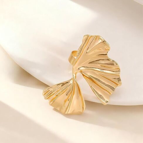 Large Chunky Gold Ginkgo Leaf Statement Ring for Women, Silver Vintage Boho Pleated Leaves Knuckle Rings Exaggerated Geometric Petal Party Jewelry Gift in Saudi Arabia