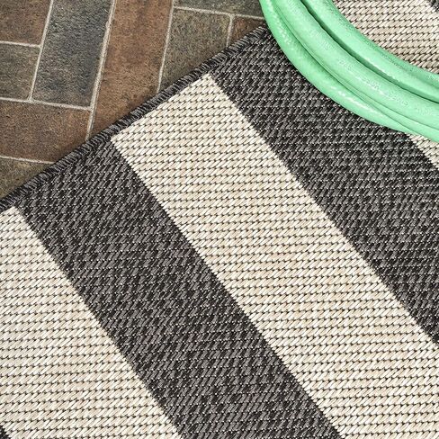 JONATHAN Y Two-Tone Wide Stripe Indoor Outdoor Area Rug 4X6 Black/Beige, Negril for Backyard, Patio, Porch, Easy-Cleaning, High Traffic, Pet-Friendly, Non-Shedding (SMB203B-4) in Saudi Arabia