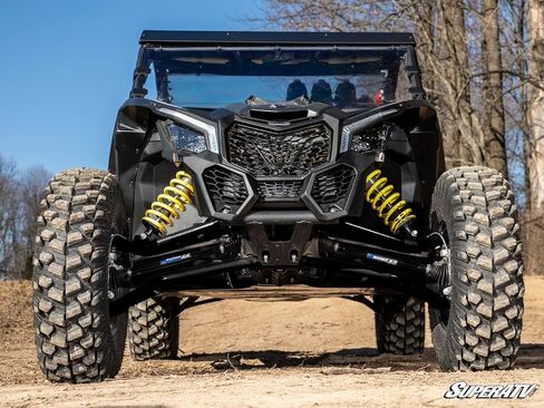 SuperATV Atlas Pro 2 بوصة أذرع A للإزاحة الأمامية لـ Can-Am Maverick X3 - أطلق العنان للوحش مقاس 64 بوصة | أسود in Saudi Arabia