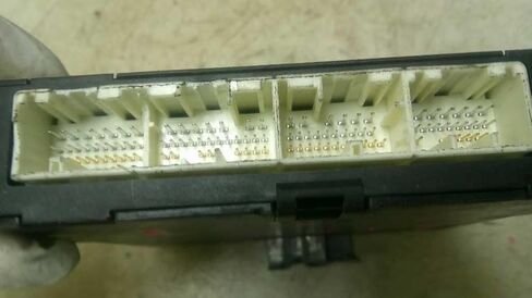 2006 06 Compatible with Scion XA Engine ECM Electronic Control Module at 89661-52D11 8966152D11 in Saudi Arabia