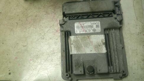 وحدة التحكم في المحرك ECM 2.0L تناسب 12 متوافقة مع Audi A3 03L 906 019 EE 03L906019EE in Saudi Arabia
