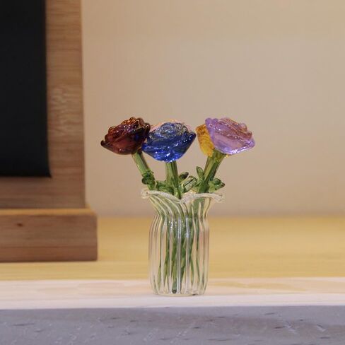 6 قطع من باقة زهور الورد الزجاجية الصغيرة مع مزهرية صغيرة ملونة من زهور الورد في صندوق شفاف لديكور المزهرية الصغيرة، والحرف اليدوية، وعيد الأم، وعيد الميلاد in Kuwait