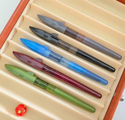 قلم حبر جينهاو الجديد على شكل قرش مجموعة مكونة من 12 قطعة، قلم ألوان متنوع بسن رفيع مع محولات قابلة لإعادة الملء، لوازم مكتبية مدرسية in Kuwait