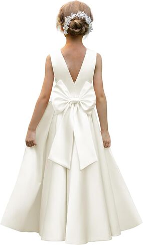Satin Flower Girl Dresses for Wedding Pearls Backless Princess Pageant Dress with Bow Floor Length Prom Ball Gowns in Saudi Arabia