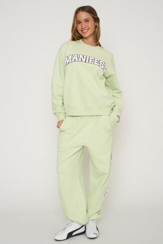 سترة Mayfair Group Manifest Classic Crewneck – Sage Mood Varsity Fleece Sweatshirt in Kuwait