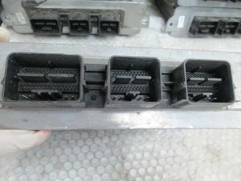 وحدة التحكم ECM للمحرك تناسب 07-08 متوافقة مع Ford E350 Van 7C2A-12A650-APD 7C2A12A650APD in Saudi Arabia