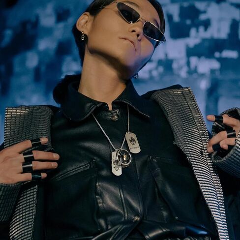 قلادة على شكل رصاصة فاسق مع علامة كلب معدنية على شكل قلادة على شكل فاسق وإكسسوارات أزياء تنكرية وهدايا ميرش الشريرة in Kuwait