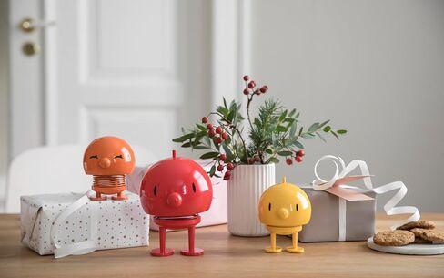 Hoptimist Classic Bimble، زينة ديكور المنزل - تصميم دنماركي، بلاستيك مع زنبرك معدني، صغير - يخلق حركة مبهجة - (برتقالي) in Kuwait