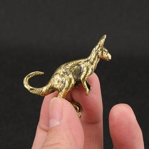 2pcs Kangaroo Figurines Kangaroo Decor Vintage Brass Sculpture Art Piece, Ideal Decor for Home, Office, Shelf, Living Room, or Desk Display in Kuwait