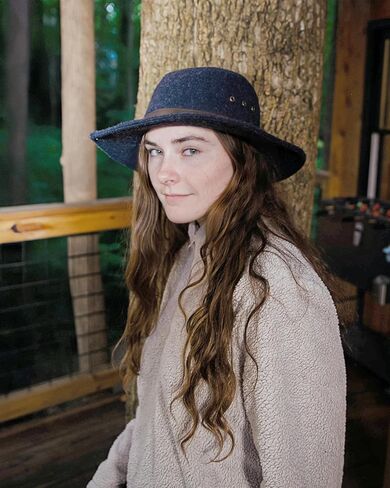 Hugh Brimmed Winter Hat - Wool Blend with Faux Leather Band, Moisture Wicking Sweatband, Unisex (Dark Navy) in Kuwait