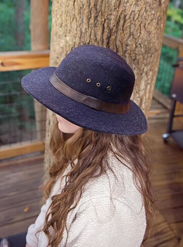 Hugh Brimmed Winter Hat - Wool Blend with Faux Leather Band, Moisture Wicking Sweatband, Unisex (Dark Navy) in Kuwait
