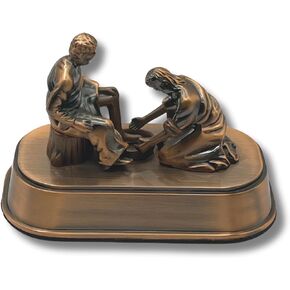 Copper Jesus Washing Disciple's Feet Statue - Religious Little Jesus Figures & Christian Home Decor - Spiritual Table Centerpiece - Meaningful Biblical Present (Small 3") in Kuwait