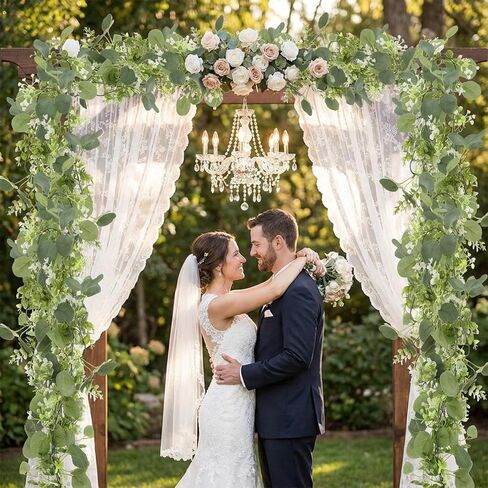 6 عبوات من أكاليل الأوكالبتوس الصناعية بطول 5.9 أقدام، إكليل زفاف صناعي مع زهور بيضاء وأوراق الأوكالبتوس الفضية الصناعية لطاولة المنزل وحفلات الزفاف وديكور داخلي وخارجي in Kuwait