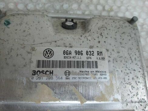 Engine ECM Control Module 2.0L Fits 2005 05 Compatible with VW Beetle 06A 906 032 RM 06A906032RM in Saudi Arabia