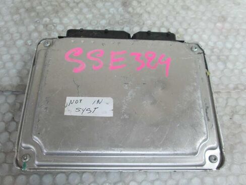 Engine ECM Control Module 2.0L Fits 2005 05 Compatible with VW Beetle 06A 906 032 RM 06A906032RM in Saudi Arabia