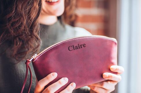 100% Genuine Leather Makeup Bag Engraved Name or Initials – Cosmetic Purse Crafted in USA – Personalized Birthday Gift, Mother Gift, Coworker Gift – Waterproof Makeup Bag for Women in Kuwait