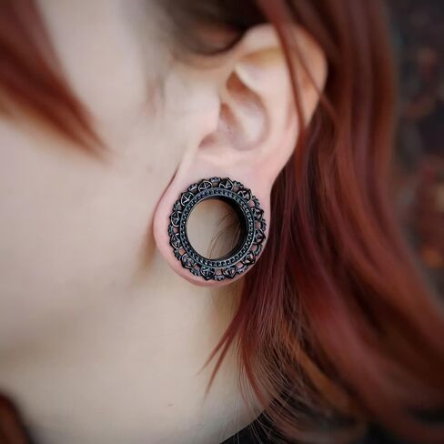 LADEMAYH Lotus Mandala Design Ear Plugs Tunnels Gauges, Hypoallergenic Surgical Stainless Steel 316L Ear Expander Body Jewelry for Stretched Ears in Kuwait