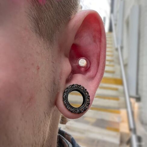 LADEMAYH Lotus Mandala Design Ear Plugs Tunnels Gauges, Hypoallergenic Surgical Stainless Steel 316L Ear Expander Body Jewelry for Stretched Ears in Kuwait