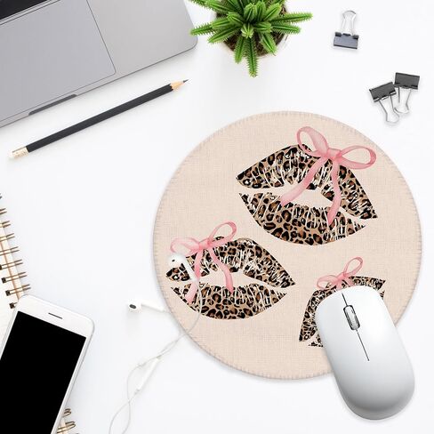 لوحة ماوس Coquette Pink Bow Leopard Lips للمكتب، لوحة ماوس Preppy Girly Y2K Cheetah Print Kiss Lips Mouse للعمل فأرة لاسلكية لأجهزة الكمبيوتر المحمول وملحقات مكتب الكمبيوتر المحمول، 7.9 × 7.9 بوصة in Saudi Arabia