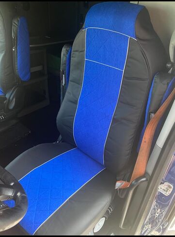 غطاء مقعد لمقاعد مصنع Kenworth T680 وT880 وW990 OEM - جلد صناعي مخصص مع حشوات سروال قصير، حماية داخلية متينة، سهل التركيب (أسود/أزرق) in Saudi Arabia