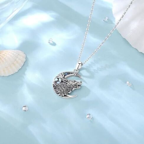Howling Wolf Necklace for Men Women Vintage Wolf Pendant Jewelry Gifts for Him Womens Gothic Wolf's Necklaces Birthday Gift for Her Wolves Lovers Charm Mens Pendant in Saudi Arabia