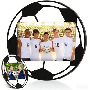 إطار صورة لكرة القدم من الخشب الصلب - إطار صورة مصنوع يدويًا على شكل كرة قدم مقاس 4x6 بوصة | هدايا المدرب المميزة وجوائز الفريق وعرض التذكارات in Kuwait
