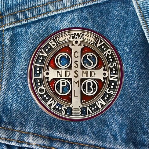 Saint Benedict Medal Brooch Pin Religious St Benedict Jesus Cross Pin Badge Catholic Amulet of Strength Protection Peace Prayer Jewelry in Saudi Arabia