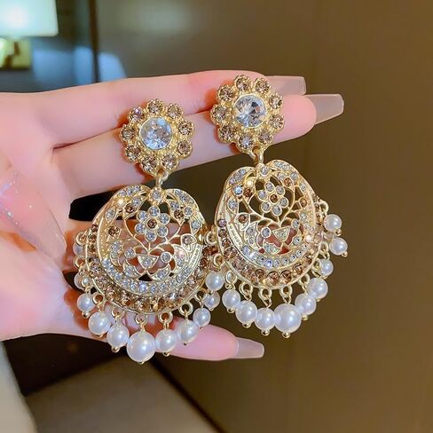 أقراط مطرزة باللؤلؤ الهندي أقراط ثريا كريستال بوهيمية Jhumka مثالية للنساء في المناسبات العرقية in Kuwait