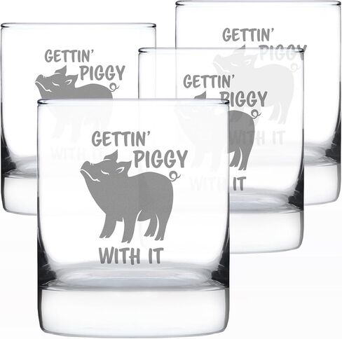 Gettin Piggy With It - هدايا زجاجية مضحكة على شكل خنزير ويسكي روكس للرجال والنساء - ديكور كأس شرب الويسكي الممتع in Kuwait