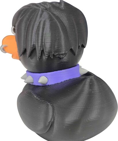 تمثال Emo Goth Duck مع ثقوب وياقة بانك - ديكور جمالي بديل للمكتب أو الرف - هدية قابلة للتحصيل - مطبوعة ثلاثية الأبعاد في كندا in Saudi Arabia
