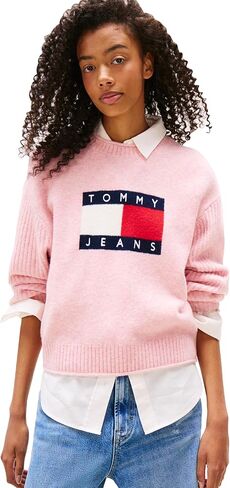 بلوفر نسائي من Tommy Jeans مصنوع من مزيج الصوف بياقة دائرية مع شعار علم كبير محبوك in Kuwait