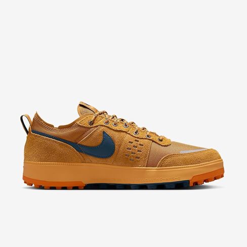 حذاء Nike C1TY Premium Cordura (HJ4316-700، قمح/ذهبي الخريف/غروب الشمس/ظل الليل) مقاس 9 in Saudi Arabia