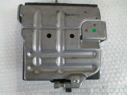 وحدة التحكم الإلكترونية للمحرك ECM تناسب 06 متوافقة مع Scion XA 89661-52D10 8966152D10 in Saudi Arabia