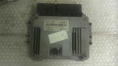 وحدة التحكم ECM للمحرك تناسب 12-14 متوافقة مع Ford Focus CM5A-12A650-ZH CM5A12A650ZH in Saudi Arabia