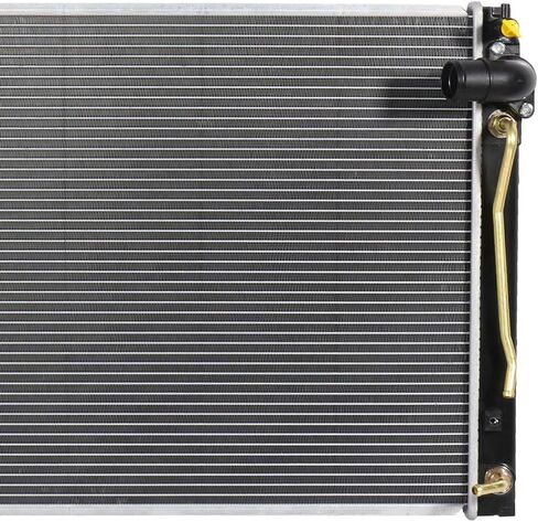 Radiator Fit for Toyota Sienna 3.3L 2005-2006 OEM 2925 in Kuwait