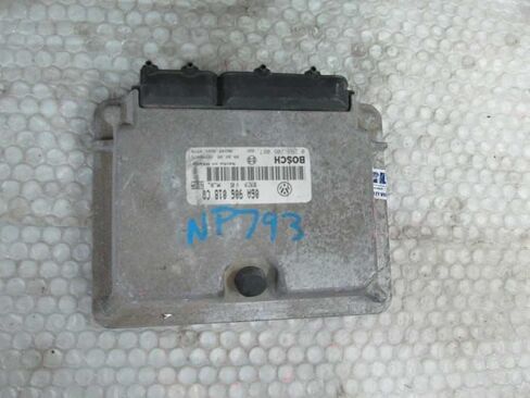 Engine ECM Control Module 2.0L Fits 1999 99 Compatible with VW Beetle 06A 906 018 CQ V in Saudi Arabia