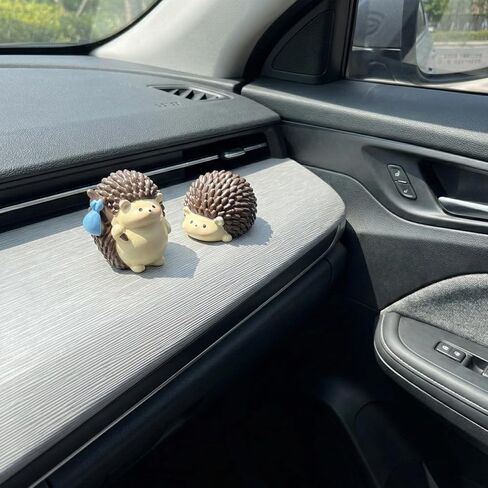 7 قطع ديكور لوحة قيادة السيارة على شكل قنفذ لطيف مع ملصقات، وديكور شاشة الكمبيوتر، وإكسسوارات السيارة الجمالية للنساء in Kuwait