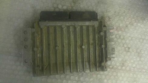 Engine ECM Electronic Control Module Fits 00 Compatible with Volvo 40 Series 30614736 in Saudi Arabia