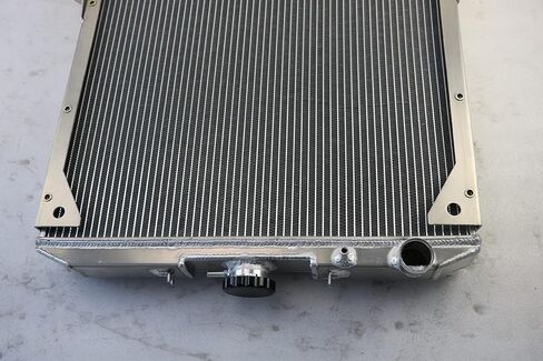 3 Row Aluminum Radiator Replacement for 1994-2016 Isuzu NPR & Chevy GMC W3500 W4500 Forward Truck 3.9 4.8 V8 5.7 6.0 Radiators in Kuwait