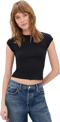 تي شيرت نسائي من SLVRLAKE بأكمام قصيرة in Kuwait