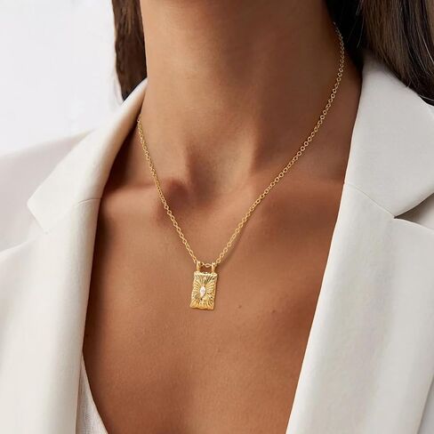 Gold Necklace for Women 14K Gold Necklaces for Women Butterfly Pendant Necklaces Butterfly Texture with Oval Cubic Zirconia Necklace in Saudi Arabia