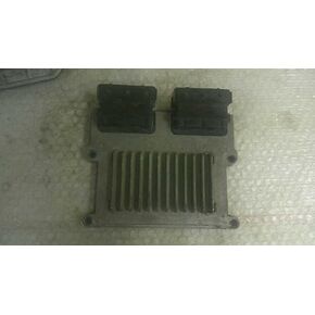 وحدة التحكم ECM للمحرك تناسب 11-12 متوافقة مع KIA Sedona 39109-3C611 391093C611 in Kuwait