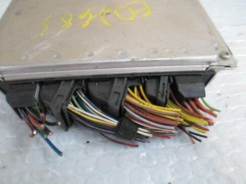 Engine ECM Electronic Control Module 3.0L Fits 01-02 Compatible with BMW X5 7 509 942 7509942 in Saudi Arabia